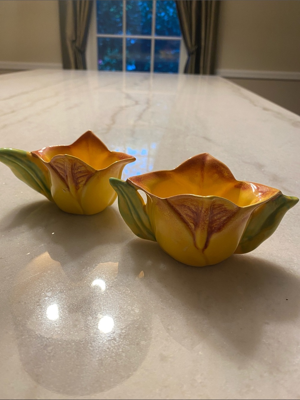 Pair of two tulip shaped cups with leaf handles